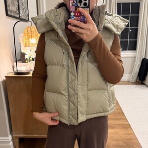 Lululemon Wunder Puff Vest in Light Green